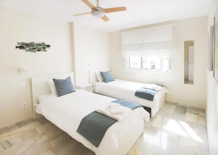 Balcon Del Mar Διαμέρισμα Εστεπόνα